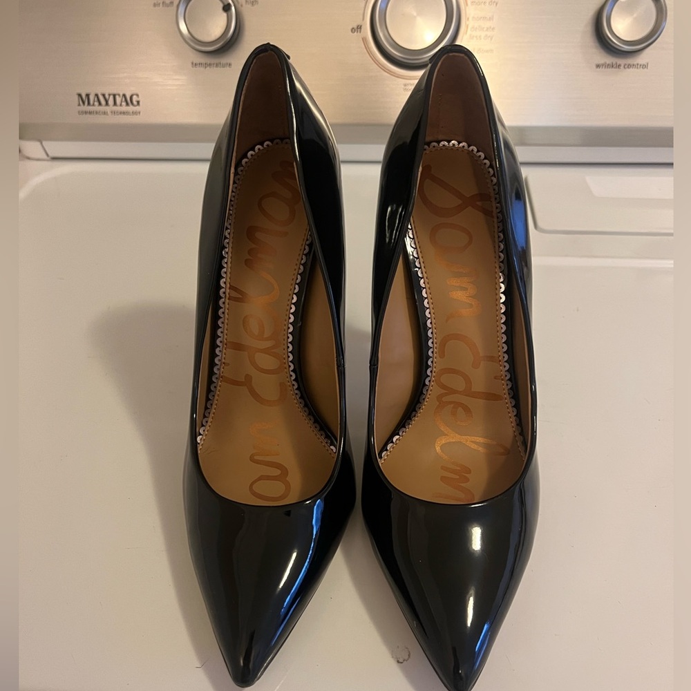 Sam Edelman Black Patent Leather Pumps size 9